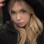 Діана Сураго, 16 років
